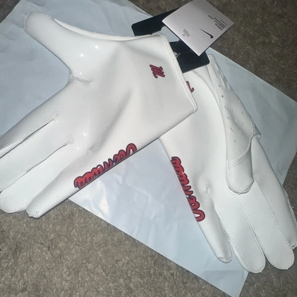 New NIKE VAPOR KNIT 4.0 NCAA OLE MISS RECEIVER FOOTBALL GLOVES Sz 3XL XXXL